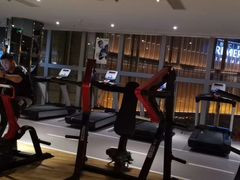 -银吉姆健身(恒隆馆)