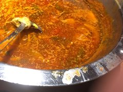 -野山舂·贵州现舂酸汤火锅(鸿通城店)