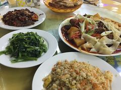 -尕西新疆大盘鸡(回辉村分店)