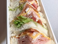 -盒马鲜生(莱蒙都会店)