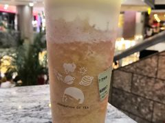 芝芝桃桃-喜茶(上海正大广场店)