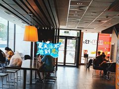 -麦当劳(红旗路店)