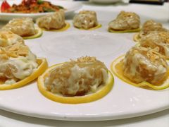 鲜果沙拉大虾丸子-顺德渔村·岭南一号
