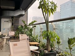 -luutosa  cafe & tea 鹿兔山