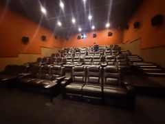 -华谊兄弟影院(IMAX洋桥店)