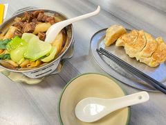 牛腩猪肠粉-芬芳甜品(同福路店)