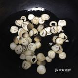 增强抵抗力菜之蘑菇炒芦笋