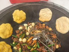 -鲁员外地锅鸡地锅鱼(古墩路店)