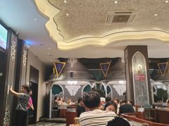 -哈啾嗨·新概念蒙餐(红星新城店)