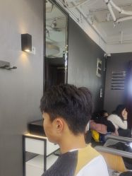 -藤野造型烫发染发