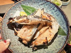 盐烤三文鱼头-沼津港精致料理·寿喜烧·烧鸟(龙湖南桥天街日料榜单店)