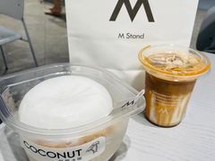 鲜椰冰咖-M Stand(宁波万象城店)