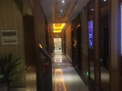 -金色印象·4K影院式足体养生(杨家坪西郊店)