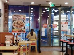 大堂-食其家·牛丼咖喱(金桥国际店)