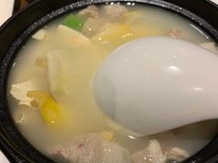 鲜春笋腌笃鲜-金枝玉叶上海人家食府(三里河店)