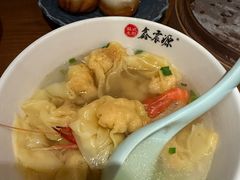 蟹黄大虾小馄饨-鑫震源·苏式大虾生煎(山塘街店)