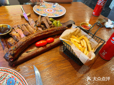 一次性把肉吃到过瘾 还能体验到西餐的乐趣 点了好多餐品