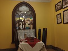 -塔道斯西餐厅(中央大街店)