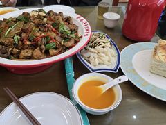 -鲁南仔·滕州炒鸡(经三路店)