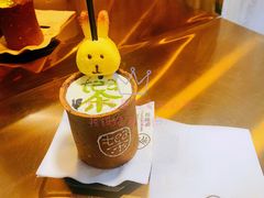 招牌饼干杯奶盖茶-茶是一枝花泡茶店
