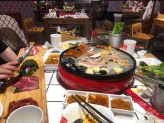 -么肆烤肉·中式自助·烤肉大排档(街道口季佳PAI店)