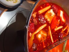 -湊湊火锅·茶憩(新中关购物中心店)