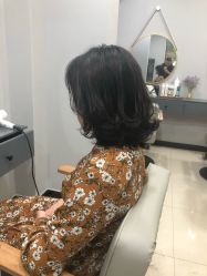 点击看大图 -小桑树染烫改变专门店