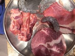-姜胖胖韩式自助烤肉(光明万达店)