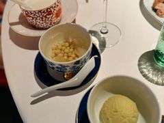 -新荣记(BFC外滩金融中心店)