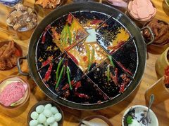 -正南齊北重庆老火锅(光华村直营店)