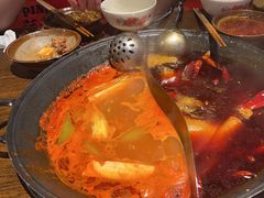 -萍姐火锅·公路夜市(武汉首店)