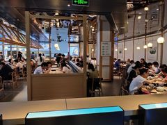 大堂-老乡鸡(上海品尊国际中心店)