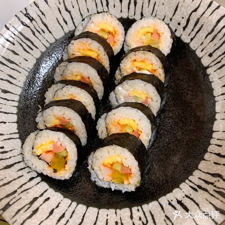 管他是寿司还是紫菜包饭