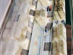 -白玉兰食品甜凤店(合生汇店)