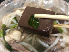 -田海鹰猪血汤(平东一街店)
