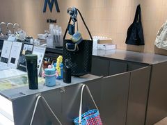 -M Stand(北京平安幸福中心店)