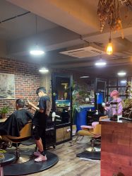 -青木造型HAIR·あおき髪を刈る潮人店