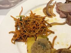 -银鲨国际美食百汇(金牛万达广场店)