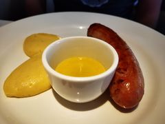 香肠配土豆泥-Khéma Restaurant Pasteur