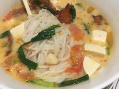 -关夫人餐厅(阳光广场店)