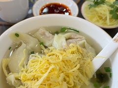 -笑来喜馄饨小笼工坊(通扬路店)