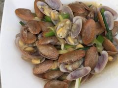 -四川小胡子海鲜(丁村万人海鲜广场店)