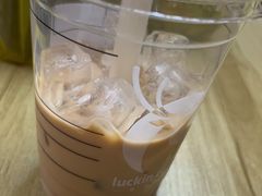-瑞幸咖啡(显贵商务楼店)
