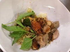 -Pier 21 (Terminal 21 Asok)