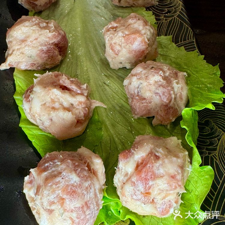 来顿暖暖的海鲜粥底火锅