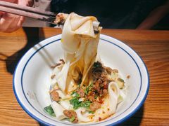 牛肉油泼面-吴满满油泼面(北方风味园店)