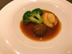 甄品鲍鱼会花菇-香樟花园法式铁板烧(恒隆广场店)