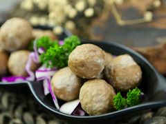 招牌牛肉丸-手选潮汕鲜活牛肉火锅(二七广场店)