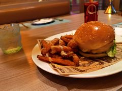 -J·one Bistro吉萬酒厨·牛排