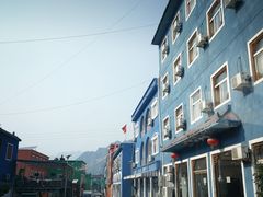 -百里峡七彩艺术小镇